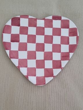 Mesa International Ceramic Heart-Shaped Checkerboard Plate in Dusty Rose